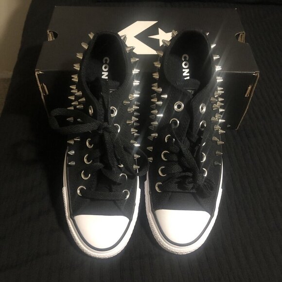 Converse Shoes - Converse Women Chuck Taylor All Star Chrome Low-Top Sneakers, Size 7, A06454C